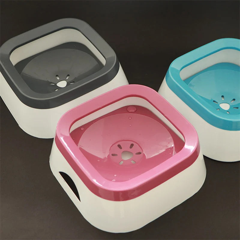Mess-Free Hydration for Your Pet – No Spills!