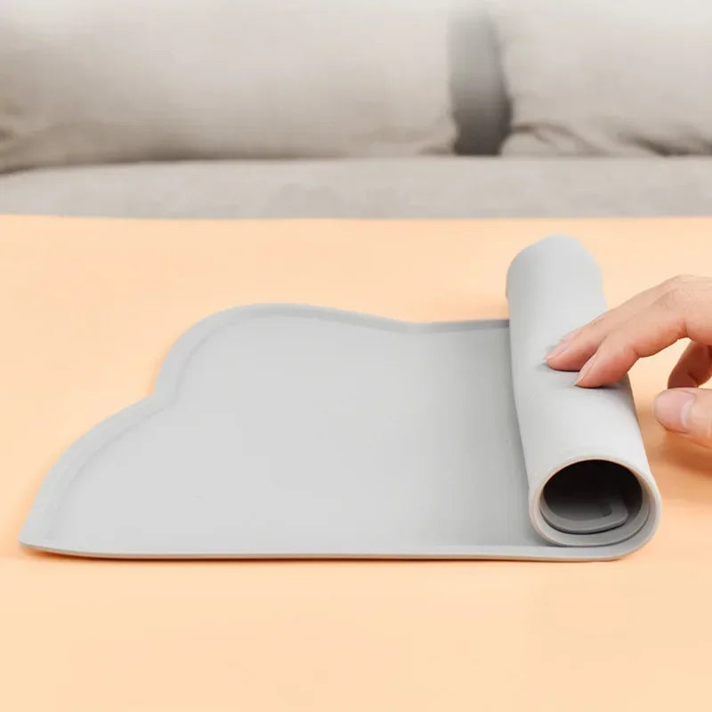 Hygienic & Non-Slip Pet Feeding Mat for Clean Floors!