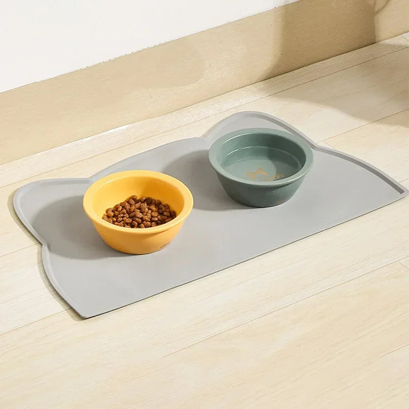 Hygienic & Non-Slip Pet Feeding Mat for Clean Floors!